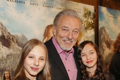 Charlotte Gottova sa vratila na socialne siete stylovo