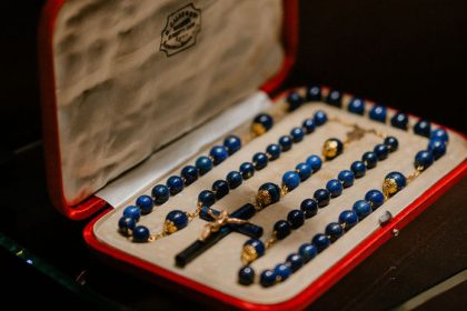 Na hrade Lubovna vystavuju kralovske klenoty Zamoyskych
