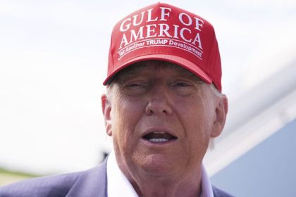 Napady Donalda Trumpa ohrozuju tisice slovenskych domacnosti