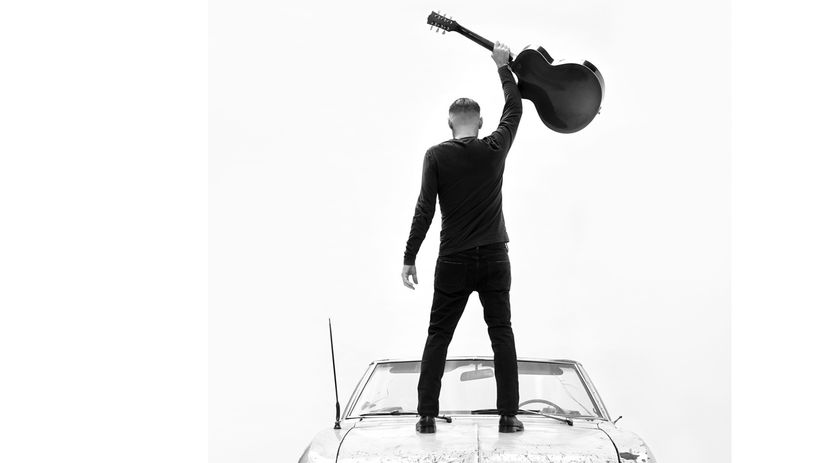 Uspesny Kanadan BRYAN ADAMS opat v Bratislave