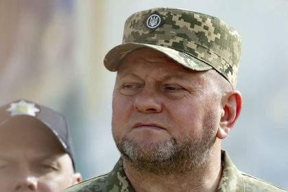 Valerij Zaluznyj opisal zmenu vojny s Ruskom