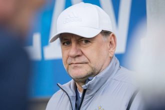 Weiss na tlacovej konferencii diskutoval o hladani obrancu