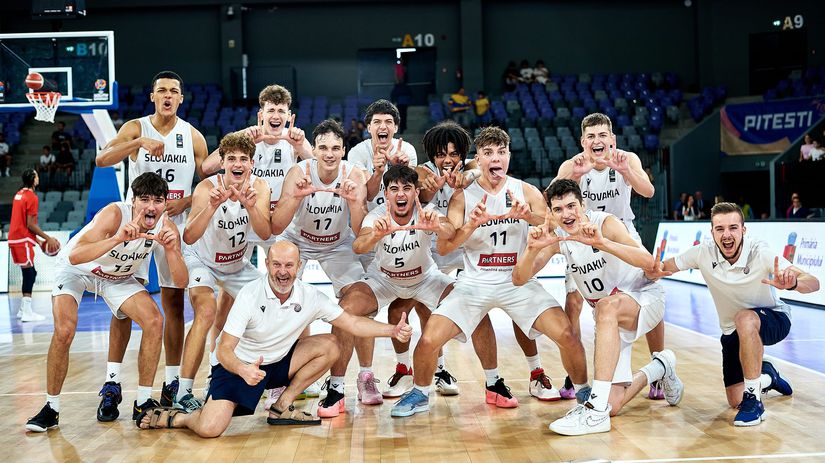Historicky postup mladych Slovakov v zapase o vsetko