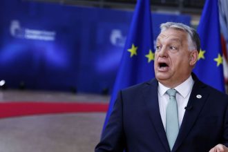 Orban opat proti zvysku EU Trump sa radil s premierom