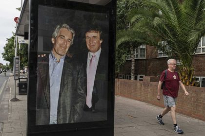 Predvolanie v kauze Epstein dostali Clintonovci a exministri spravodlivosti