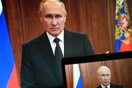 Skonci vojnu a zacni rokovat vyzval Putina
