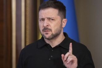 Ukrajinci nevydaju svoju krajinu okupantom reagoval Zelenskyj
