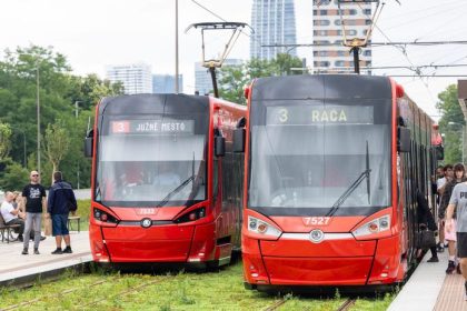 Elektricka do Petrzalky jazdi no zastavky nefunguju