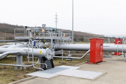 MOL klame tvrdia Chorvati Ropovod Adria zasobuje Madarsko aj Slovensko