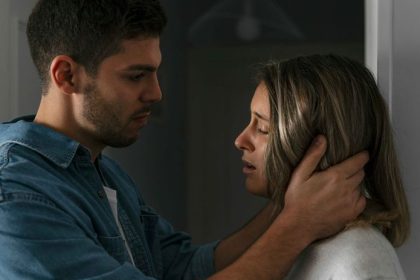 Miluju hadky a intrigy Tieto znamenia maju napatie v krvi
