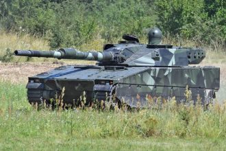 Spolupraca BAE Systems Hagglunds a Koval Systems