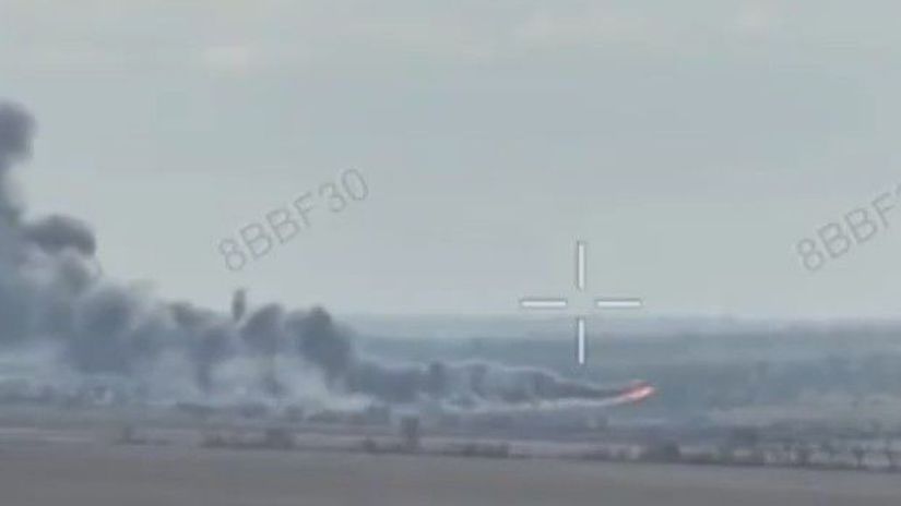 VIDEO Novy triumf ukrajinskych dronov Lacna zbran znicila rusky vrtulnik Mi 8