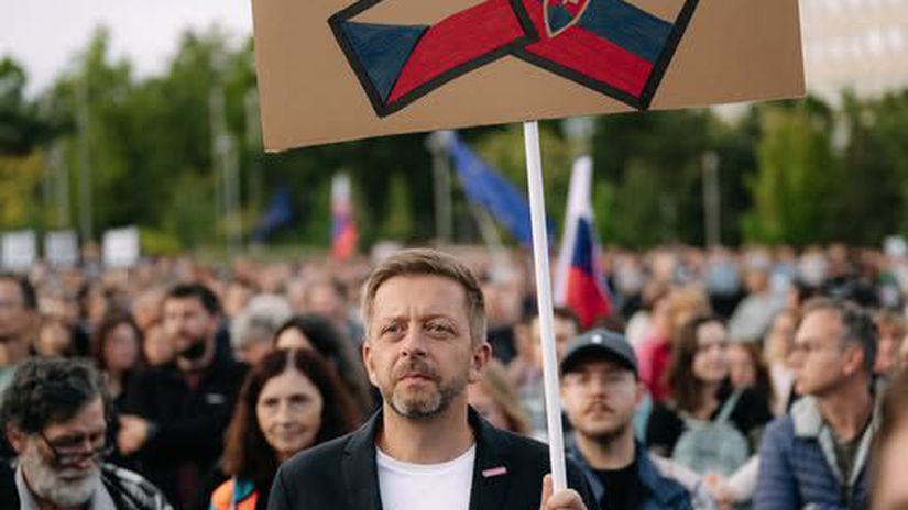 Z krcmy na slobodu O stanovej pute Vita Rakusana po Slovensku
