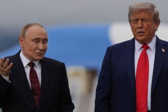 Trump kladie tvrdu podmienku na stretnutie s Putinom