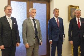VYSVETLUJEME Kto ma najvacsie sance uspiet