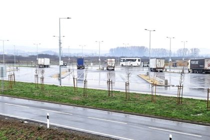 Kamionisti kritizuju odpocivadlo na R4 pri Kosiciach