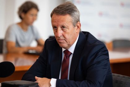 Sudca Trubana oslobodil Najvyssi spravny sud Vyzyva Hrubalu a Mazaka aby pravdivo informovali