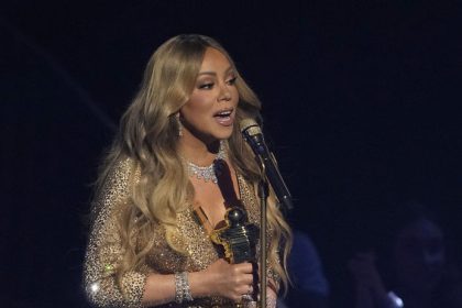 Kralovna Vianoc a stroj na peniaze Kolko Mariah Carey zaraba