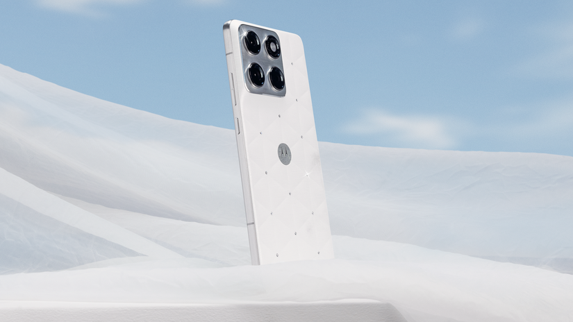 Limitka Motorola uvadza smartfon Edge 70 s krystalmi Swarovskeho