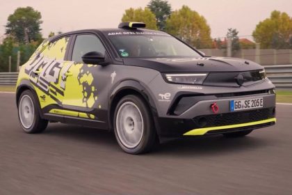 Opel preveril elektricku Mokku GSe na okruhu