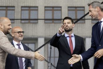 Simecka PS SaS KDH a Demokrati mozu zostavit stabilnu vladu