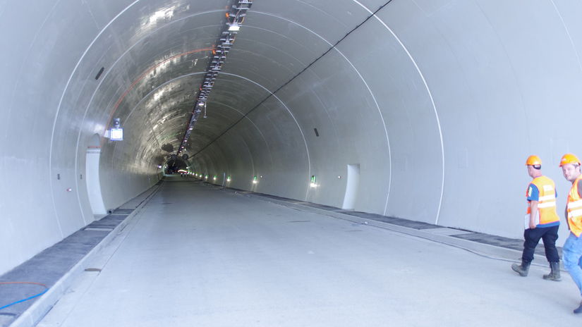 Tunel Visnove nie je uspechom ale pamatnikom zlyhani 15 rokov Ficovych vlad tvrdi Progresivne Slovensko