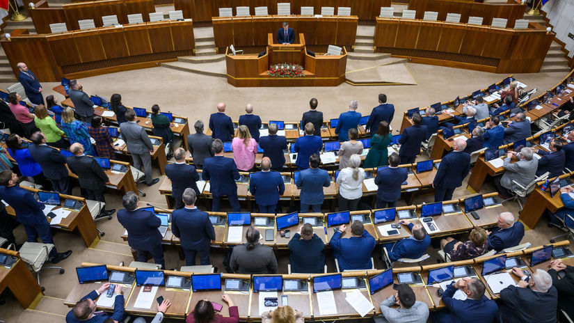 Urad na ochranu oznamovatelov konci poslanci ukoncili schodziu