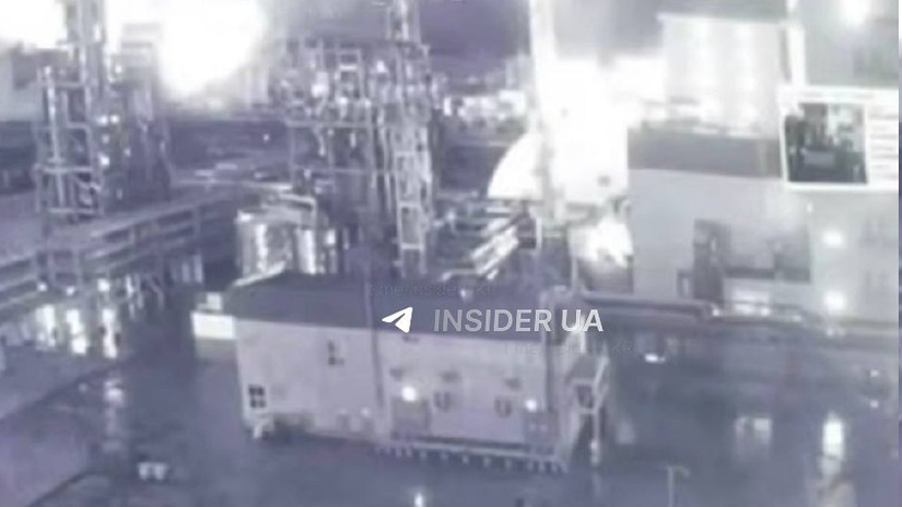 VIDEO Ukrajinci dronovym utokom znicili rusku plosinu
