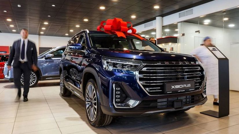 Cinska autoparty v Rusku konci Kazda stvrta predajna krachuje