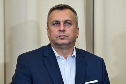 Danko kritizuje Fica Je vystraseny z rozhovoru s Trumpom dohodu o jadre podpisal unahlene a teraz hlada unik vo Francuzsku
