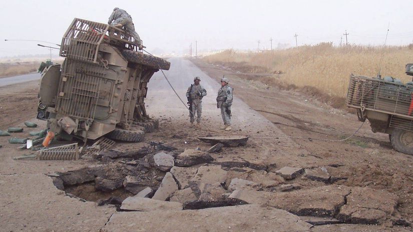 Strategicka nocna mora NATO Hnojivo a stare Nokie paralyzovali armady