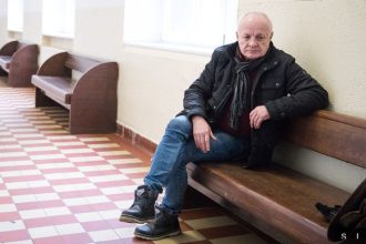 V kauze platinove sitka sa opat citala obzaloba
