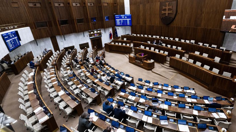 v parlamente sa zavedie dress code alebo uplny zakaz vizualnych pomocok matovic je presvedceny ze by sa mala riesit otazka alkoholu nie oblecenia