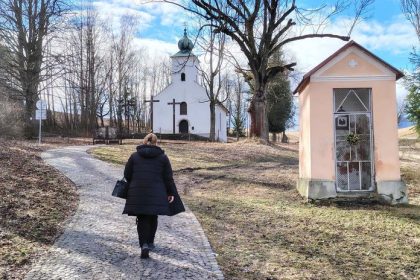 Miesto lasky na Liptove v Ruzomberku objavili relikviu svateho Valentina Pri nej si davaju romanticke sluby