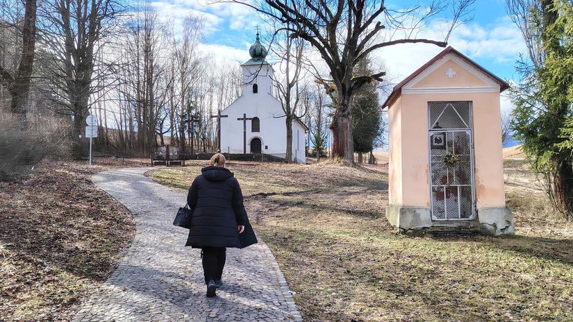 Miesto lasky na Liptove v Ruzomberku objavili relikviu svateho Valentina Pri nej si davaju romanticke sluby