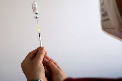 Nove prinosy ockovania proti covid 19 odhalene Moze pomoc buducim matkam predchadzat tejto vaznej tehotenskej komplikacii A to nie je vsetko
