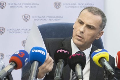 Odvolany prokurator sa brani Balogh podal zalobu proti rozhodnutiu Zilinku ziada o zbavenie mlcanlivosti