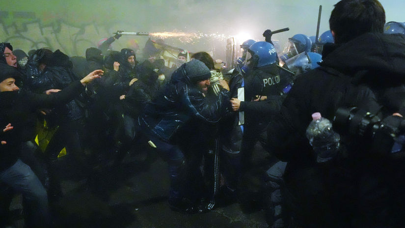 VIDEO Demonstracia odporcov olympiady prerastla do nasilnosti Meloniova hovori o nepriateloch Talianska