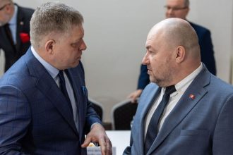 Vlada nariadila kontroly financovania mimovladnych organizacii spory o narodny stadion po novom vyriesi ministerstvo sportu