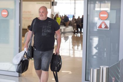 15 hodin v autobuse tri dni bez spanku dovolenkari su spat doma boli sme vystrasenych ako nikdy