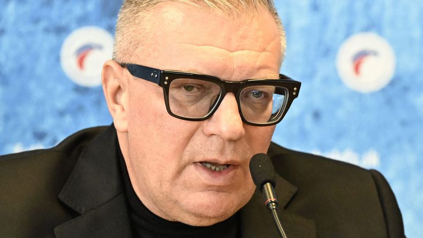 Kovacik sa obklopil novymi ludmi Generlnou sekretrkou SFZ bude odteraz zena