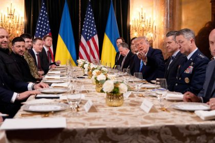 USA tlac na Kyjev Vzdajte sa Donbasu alebo koncime zaznelo v zakulisi najnovsich rokanim