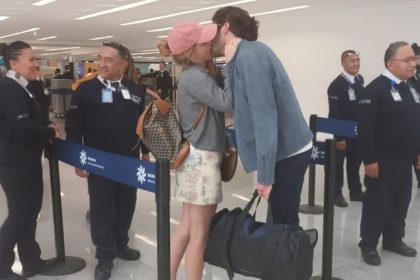 Uz to viac neskryva Hermiona chodi s miliardarom z Mexika Ocarila ju jeho vynimocna vlastnost
