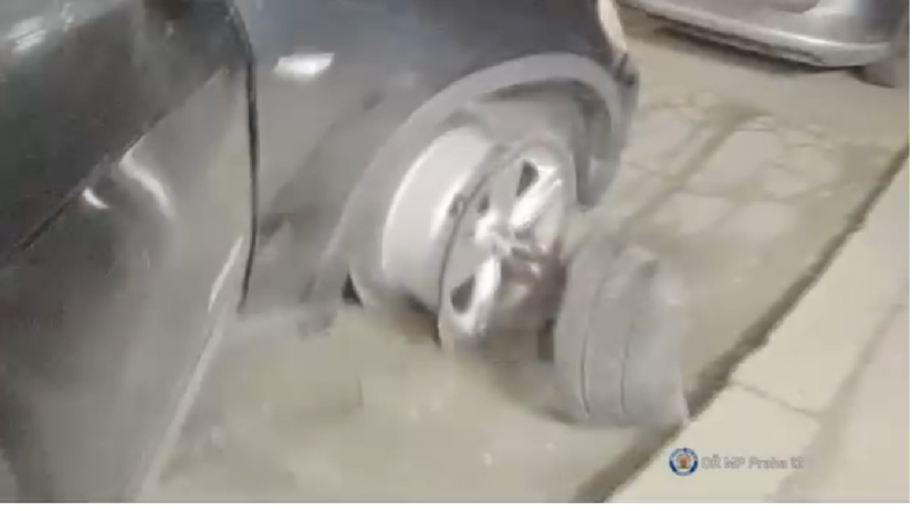 VIDEO Pred jazdou vypil desat piv zastavil ho az obrubnik Policajtov sa ihned snazil oklamat