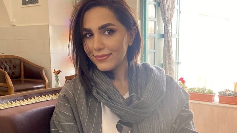 Zivot v Irane Este by som zila s roditcami plat by mi stacil len na prezivanie hovori vedkyna z SAV
