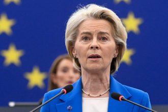 EU je v paralyze varuju diplomati Tlak na zrusenie veta narasta Na cele stoja dve krajiny