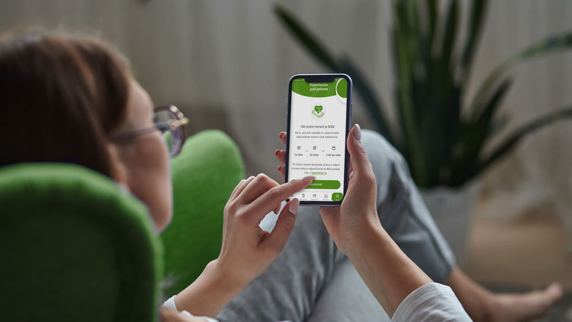 Meranie krvneho tlaku tepu a stresu priamo mobilom V aplikacii Unionu to uz vyskusalo viac ako 200tisic Slovakov