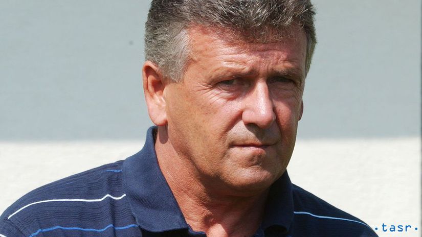 Nechas nas tu samych Preovania mu zahrali na city a legenda odkzala do Prahy Nikam nejdem