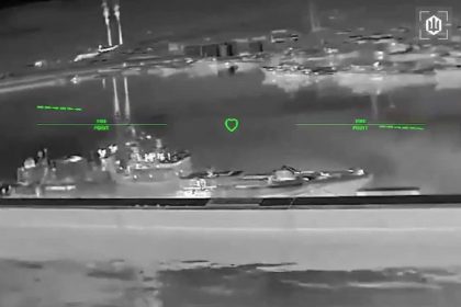 ONLINE Ukrajinci zasiahli fregatu Admiral Makarov hlasi Robert Madar Brovdi