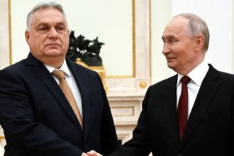 Som vam k sluzbam Orban v tajnom hovore s Putinom ponukol pomoc pri rokovaniach a navrhol summit v Budapesti